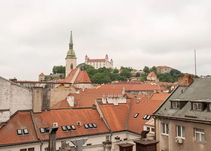 Crystal View Apartment